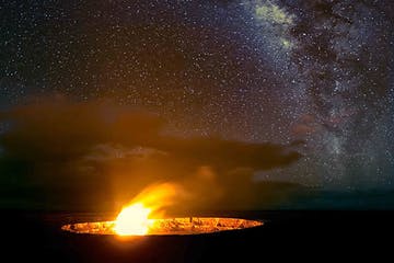 Hawaii-Volcano-Eco-Adventure-Helicopter-from-Oahu-image-1